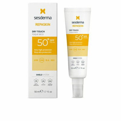 Protezione Solare Viso Sesderma REPASKIN SPF 50+ 50 ml Asciutto